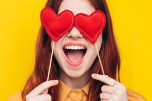 Hva skjer med hjernen din når du er avstandsforelsket i noen?