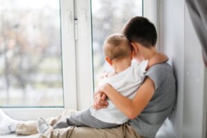 Søsken som må fungere som foreldre