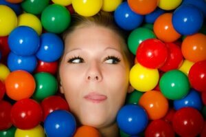 Infantiliseringen av samfunnet: hvorfor voksne oppfører seg som barn