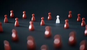 Hva er aversiv rasisme?