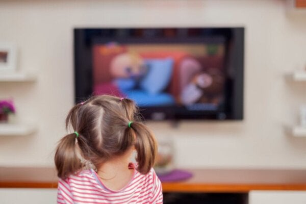 Slik kan man velge passende TV-programmer for barn