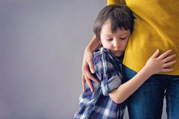 Barn kommuniserer med atferden sin: Lær å lytte til dem