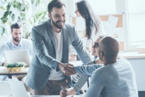 Slik kan du forbedre dine sosiale ferdigheter