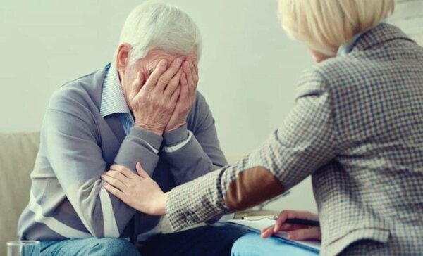 Diskriminering av eldre: en altfor hyppig realitet