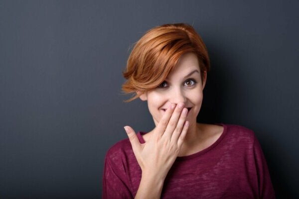 Vanskelige spørsmål å stille dine venner og partner