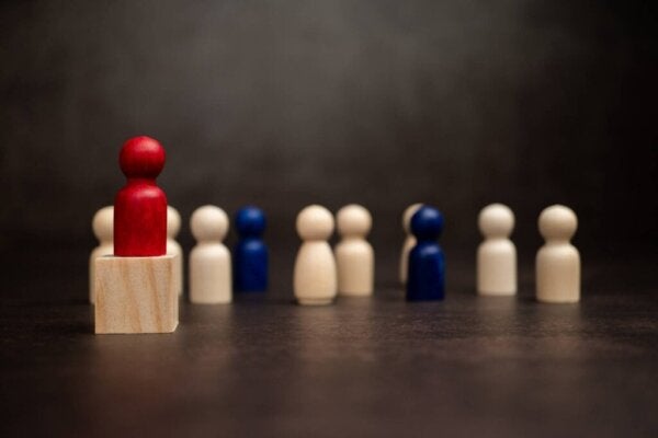 Effektene av nasjonalistiske følelser på samfunnet