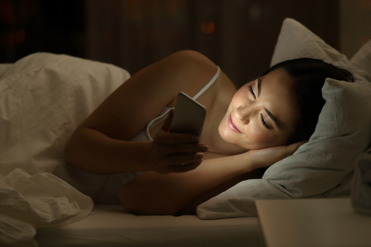 Tips for å sove bedre og våkne opp med mer energi
