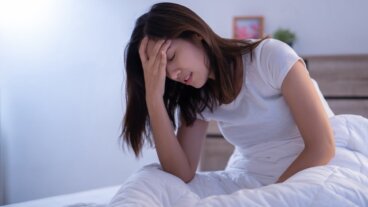 Hvorfor har jeg angst når jeg våkner? Årsakene og løsningene