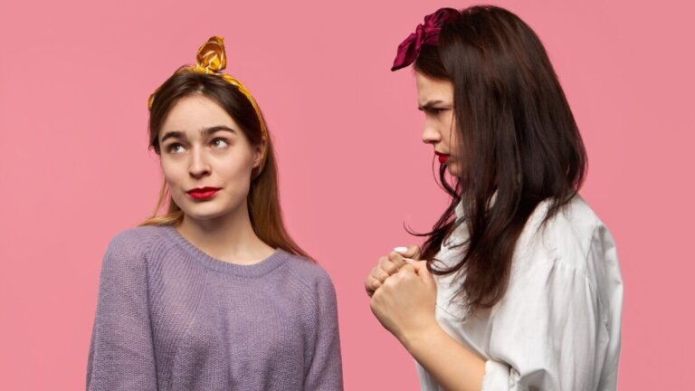 Hva er negative egenskaper? 50 eksempler på de vanligste