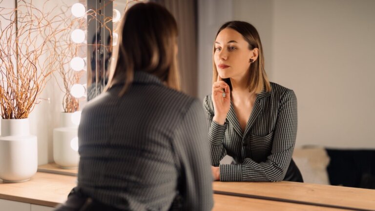 Hva er en overfladisk person og hvordan oppdager man det?